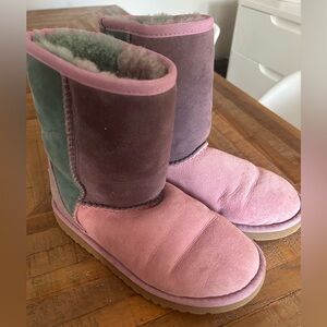Girls Uggs. Unique. Size 3.